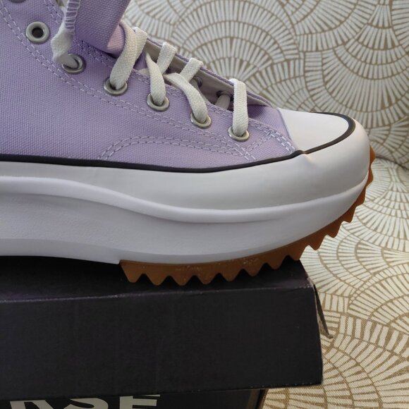 Converse - Picture 2 of 6